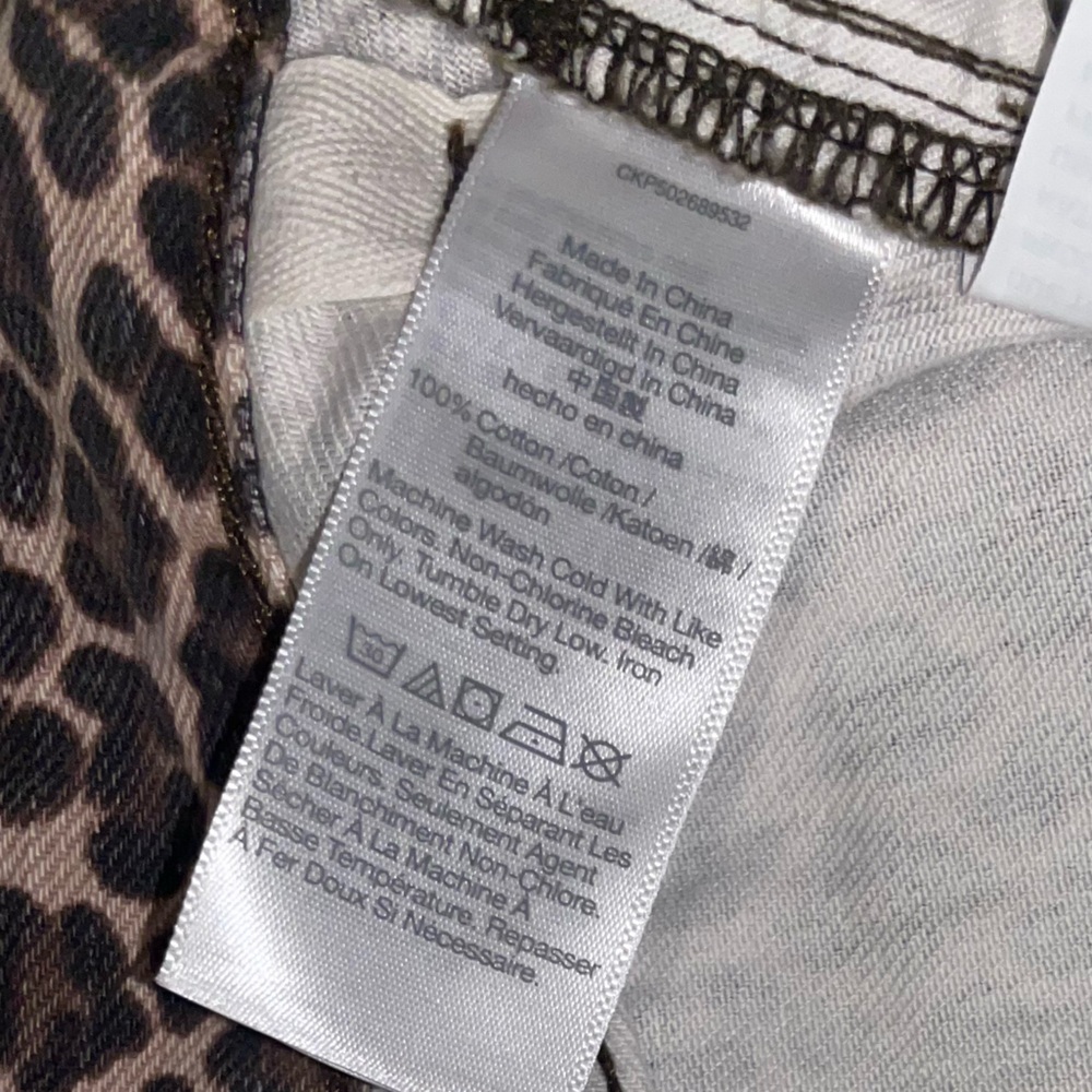 Madewell Cheetah The Darted Barrel-Leg Jean - Picture 7 of 9